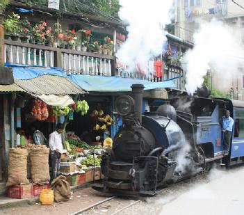 India: Darjeeling Himalayan Railway in 734001 Siliguri