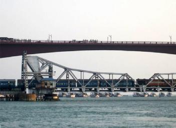 India: Pamban Bridge in 623519 Pamban