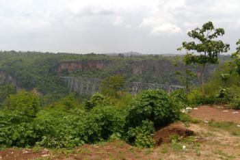 Myanmar: Gokteik Viaduct in 8VQ5+XJ Goteik - Goke Hteik