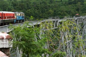 Myanmar: Gokteik Viaduct in 8VQ5+XJ Goteik - Goke Hteik