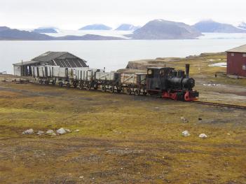 Norvège: Ny-Ålesund By- og Gruvemuseum à Ny-Ålesund