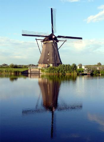 Netherlands: De molens van Kinderdijk in 2961 AS Kinderdijk