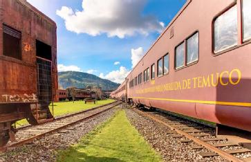 Chile: Museo Nacional Ferroviario Pablo Neruda in 479-2019 Temuco