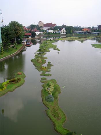 Indonésie: Taman Mini Indonesia Indah (TMII) à 13560 Jakarta