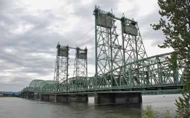United States of America (USA): Columbia River Interstate Bridge in 97217 Portland