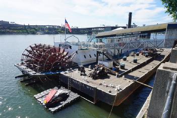 United States of America (USA): Oregon Maritime Museum on the steam sternwheeler “Portland“ in 97204 Portland