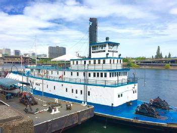 United States of America (USA): Oregon Maritime Museum on the steam sternwheeler “Portland“ in 97204 Portland