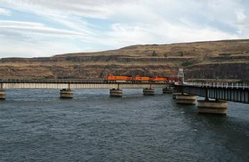 United States of America (USA): Oregon Trunk Rail Bridge or Celilo Bridge in 98673 Wishram