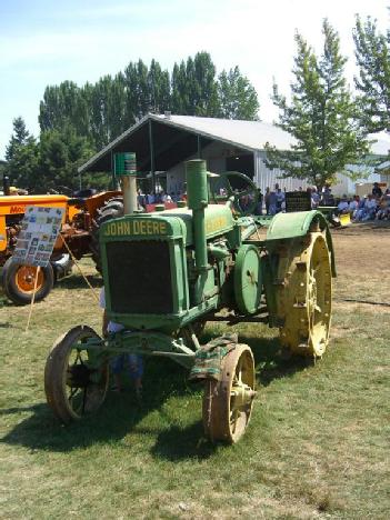 United States of America (USA): Oregon Vintage Machinery Museum featuring John Deere (OVMM) in 97303-9732 Brooks