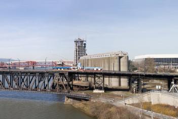 United States of America (USA): Steel Bridge in 97227 Portland