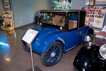 United States of America (USA): Tampa Bay Automobile Museum in 33782 Pinellas Park