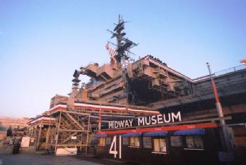 Estados Unidos: USS Midway Museum - (San Diego Aircraft Carrier Museum) en 92101 San Diego